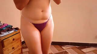 Slutty stepmom fucks ខ្ញុំនិងមិនល្អរបស់លិង្គនៅពេលដែលខ្ញុំមកផ្ទះពីការសិក្សាថ្ងៃទាំងអស់