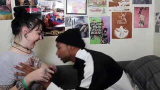 Սպիտակ պոռնիկ ընդունում է Բի-բի-սի